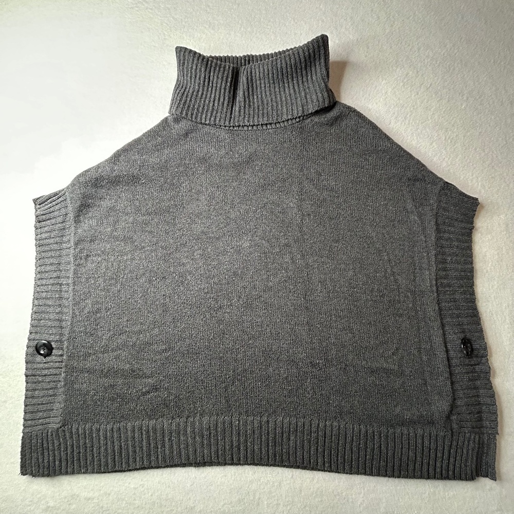Women Turtleneck Poncho Sleeveless Buttons Cape L XL
